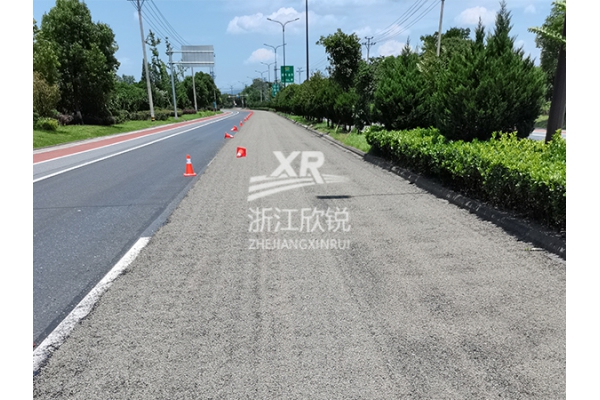 诸暨省道纤维碎石上封层